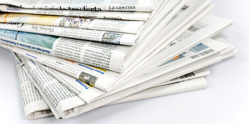 Zeitungsstapel