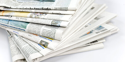 Zeitungsstapel